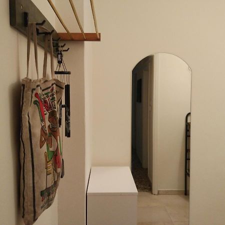 Archelaou Street Living Apartment Athena Bagian luar foto
